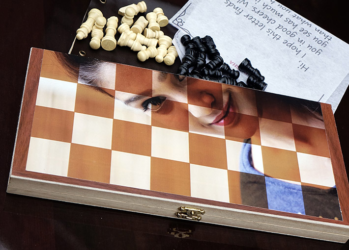 photo printed chess board with pawns and custom message printed on special paper