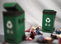 Trash Bin