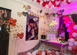 Anniversary Classic - Surprise Decoration