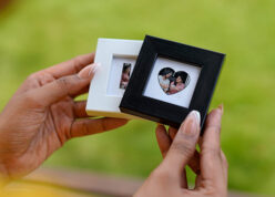Alternative view of Love Mini